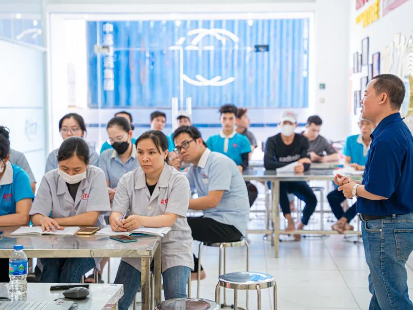 Prioritizes Workplace Safety 11